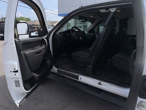 Used 2013 Chevrolet Silverado 2500 LT w/ Convenience Package AWD/4WD image 36