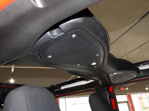 Used 2025 Jeep Wrangler Unlimited Rubicon 4xe w/ Safety Group image 20