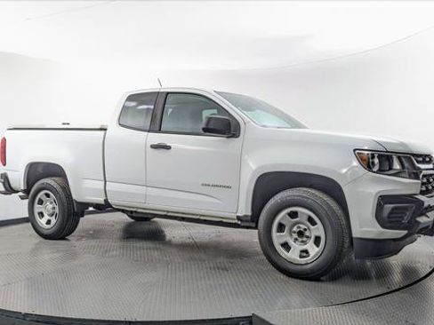 Used 2022 Chevrolet Colorado W/T w/ WT Convenience Package RWD image 11