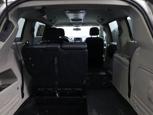 Used 2012 Chrysler Town & Country Touring w/ Entertainment Group #1 image 26