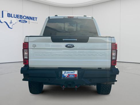 Used 2020 Ford F250 Lariat w/ Chrome Package AWD/4WD image 6
