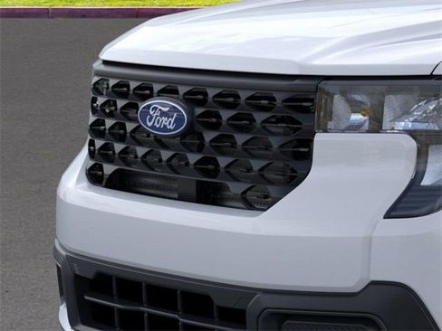 New 2025 Ford Maverick XLT w/ XLT Luxury Package AWD/4WD image 18