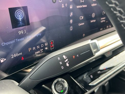 New 2026 Buick Envision Avenir image 34