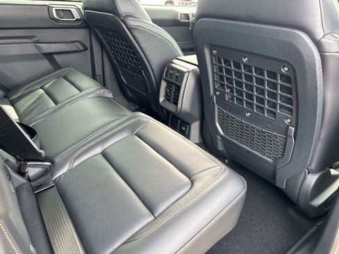 New 2026 Ford Bronco Badlands image 12