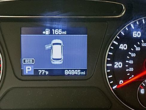 Used 2020 Kia Sorento LX w/ LX I4 Convenience Package FWD image 12