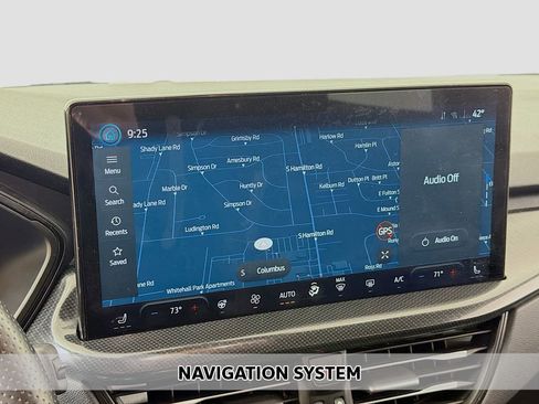 Used 2023 Ford Escape ST-Line Select w/ Tech Pack #1 AWD/4WD image 3