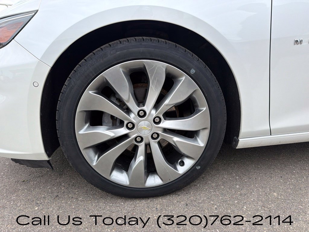 Used 2017 Chevrolet Malibu Premier w/ Premier Sun and Wheel Package FWD image 11