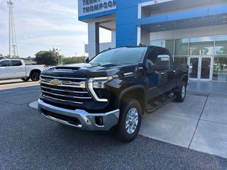 Used 2025 Chevrolet Silverado 2500 LTZ w/ LTZ Convenience Package AWD/4WD video 1