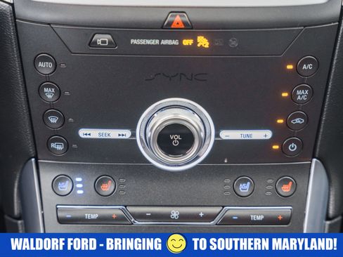 Used 2020 Ford Edge Titanium w/ Equipment Group 301A image 27