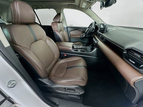 Certified 2023 Honda Pilot Elite image 8