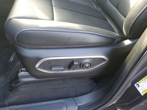 New 2026 Jeep Grand Wagoneer Limited image 12