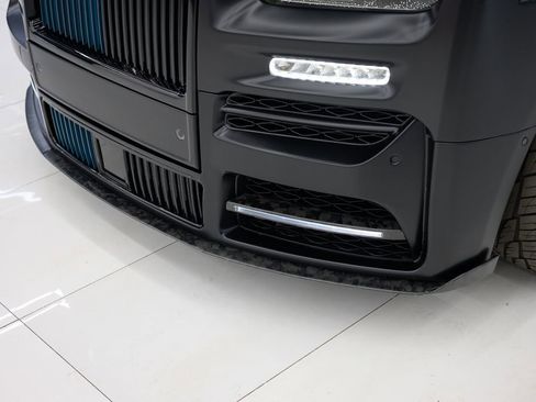 Used 2023 Rolls-Royce Phantom Sedan image 8