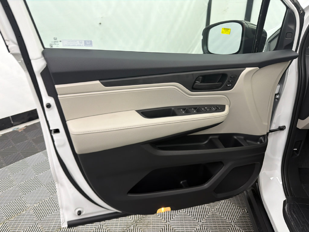New 2027 Honda Odyssey EX-L image 11
