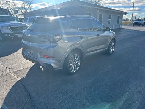 Used 2024 Buick Encore GX Avenir w/ Avenir Technology Package image 3