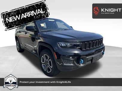 Used 2023 Jeep Grand Cherokee Trailhawk w/ Advanced Protech Group II