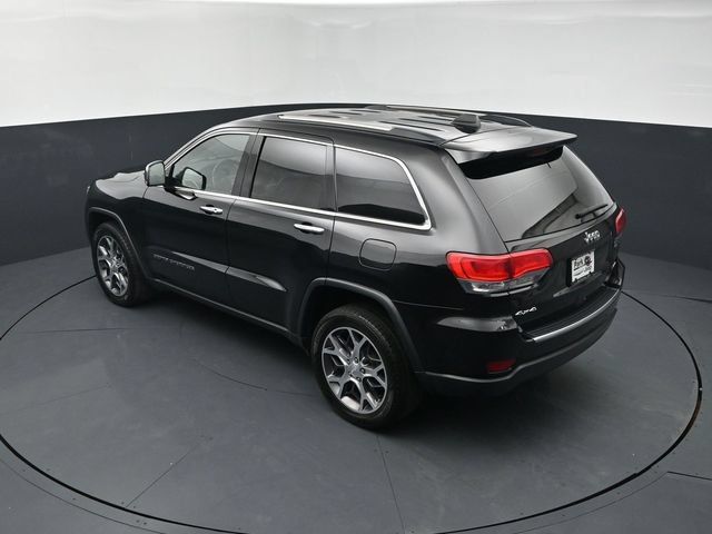 Used 2019 Jeep Grand Cherokee Limited AWD/4WD image 16