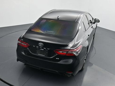 Used 2022 Toyota Camry SE FWD image 20