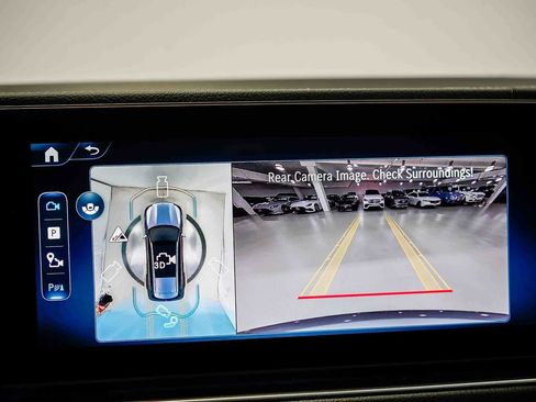 Used 2025 Mercedes-Benz GLS 450 4MATIC image 25