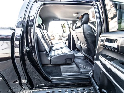 Used 2020 Toyota Tundra Limited w/ Limited Premium Package AWD/4WD image 33
