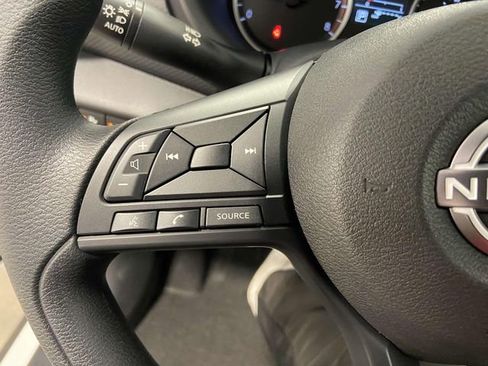 New 2025 Nissan Kicks Play S FWD image 20