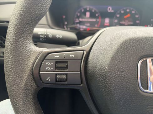Used 2024 Honda Accord EX image 14