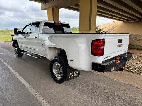 Used 2015 GMC Sierra 3500 Denali w/ Duramax Plus Package image 5