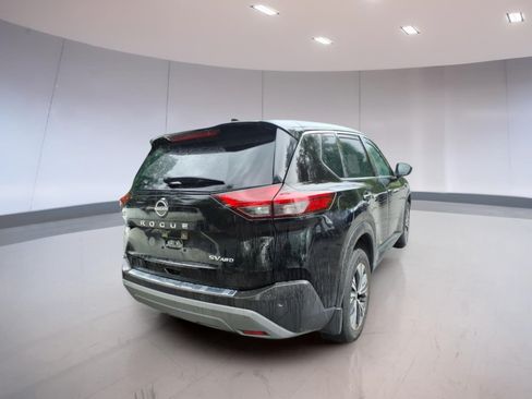 Used 2023 Nissan Rogue SV AWD/4WD image 4