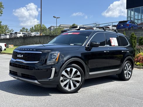 Used 2022 Kia Telluride S FWD image 5