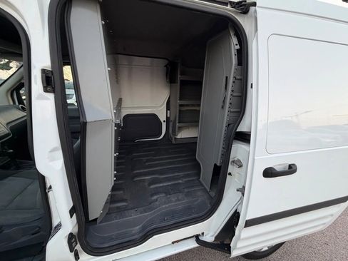 Used 2013 Ford Transit Connect XLT image 14