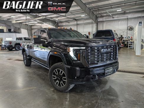 Used 2024 GMC Sierra 2500 Denali Ultimate AWD/4WD image 1