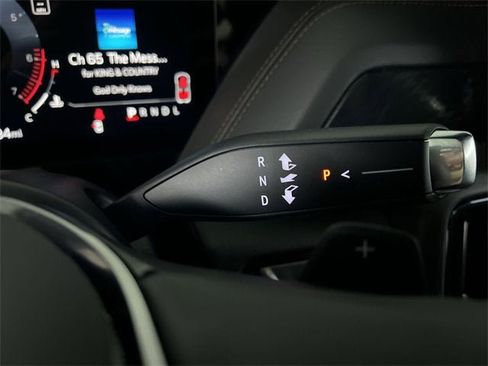 Used 2025 GMC Yukon AT4 image 15