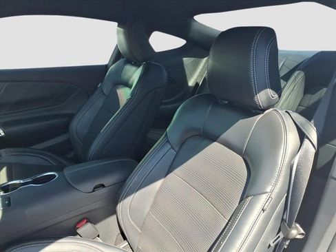 Used 2024 Ford Mustang GT Premium image 11