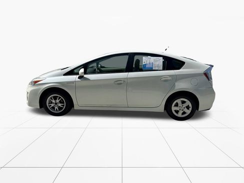 Used 2010 Toyota Prius Five FWD image 4