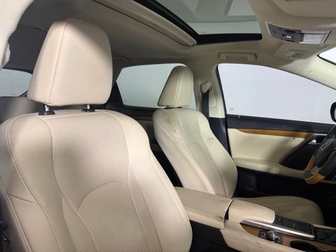 Used 2022 Lexus RX 350 FWD w/ Premium Package image 21