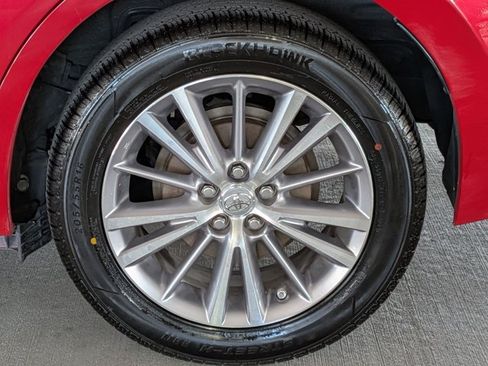 Used 2014 Toyota Corolla LE FWD image 22