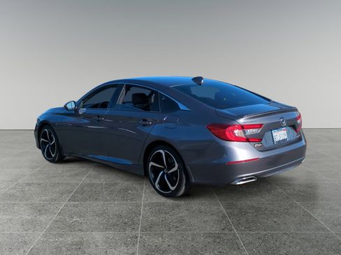 Used 2020 Honda Accord Sport image 3
