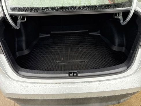 Used 2025 Toyota Corolla LE w/ LE Premium Package image 28