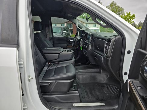 Used 2021 Chevrolet Silverado 3500 LT AWD/4WD image 31