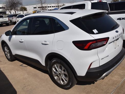 Certified 2023 Ford Escape Active w/ Tech Pack #2 image 7