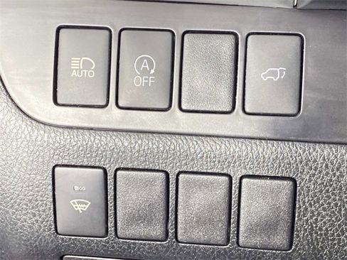 Used 2018 Toyota Highlander XLE w/ Protection Package #3 image 20