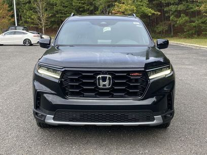 New 2025 Honda Pilot TrailSport