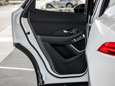 New 2024 Jaguar E-PACE R-Dynamic SE image 20