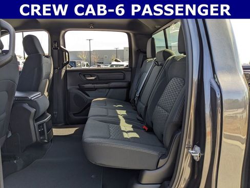 New 2026 RAM 1500 Express image 15