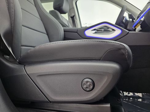 New 2026 Mercedes-Benz GLS 450 4MATIC image 19
