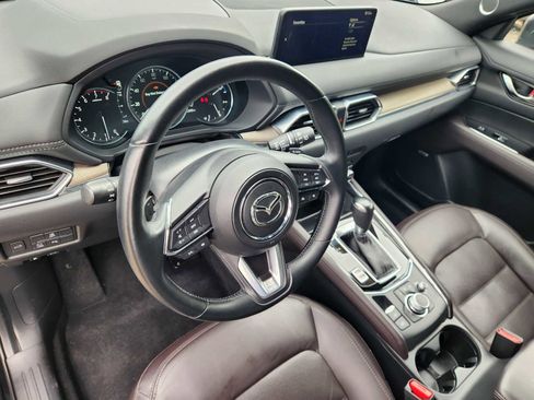 Used 2023 MAZDA CX-5 Signature AWD/4WD image 2