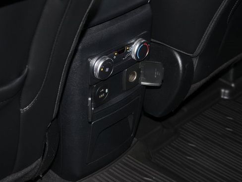 Used 2022 Ford Explorer ST image 21