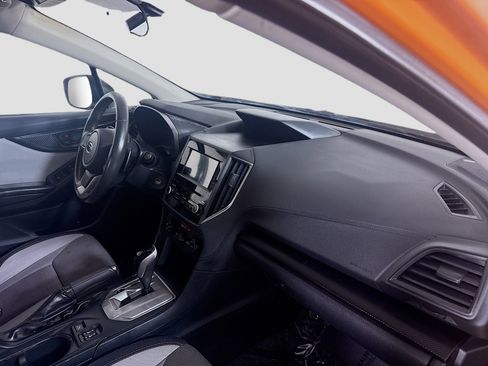 Used 2019 Subaru Crosstrek 2.0i Premium image 29