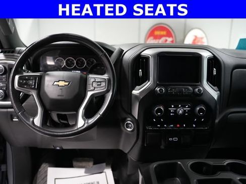 Used 2022 Chevrolet Silverado 1500 LT w/ Z71 Off-Road Package image 2
