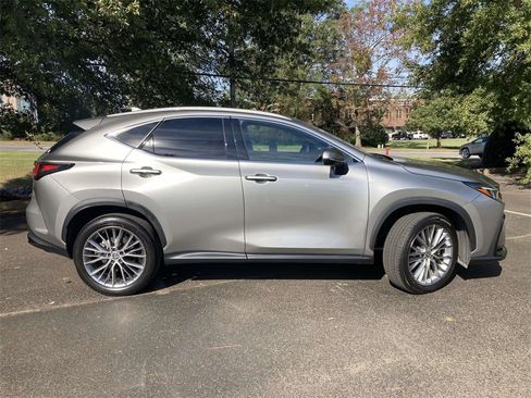 Used 2024 Lexus NX 350 350 Luxury image 2