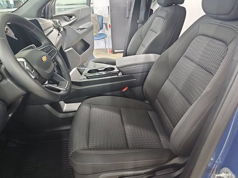 Certified 2025 Chevrolet Equinox LT AWD/4WD image 18